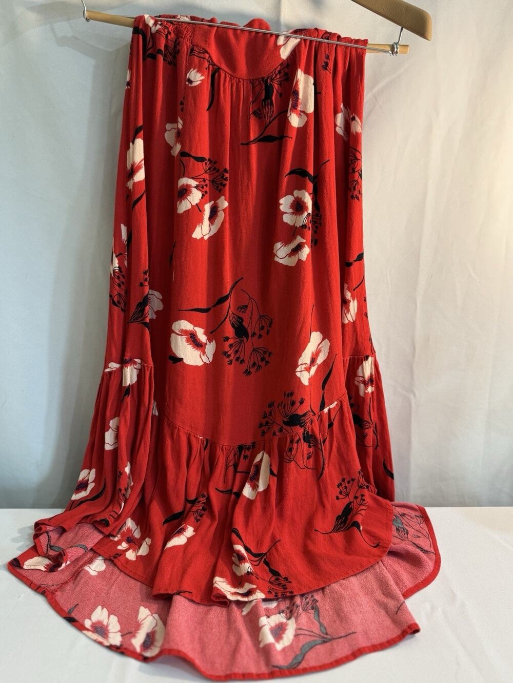 Women’s Red Pleated Floral Maxi Skirt Size S- Boho Chic High Low Hem 0063